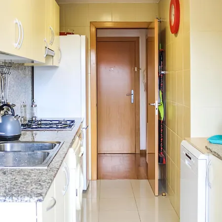 Apartment Stunning In With Kitchen Tossa de Mar